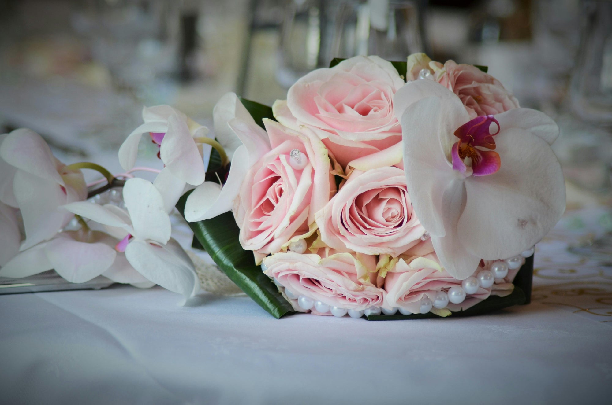 What Flowers Should Not Be in a Wedding Bouquet: Expert Tips