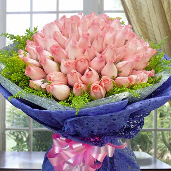 99 Peach Roses Handbouquet