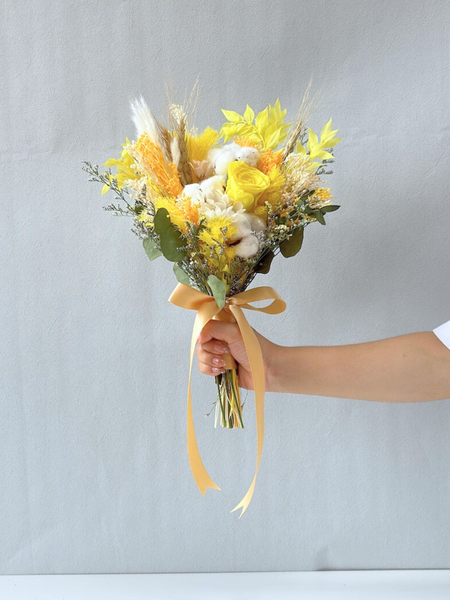 Breezy Bayfront Frontal Bridal Bouquet (Yellow)