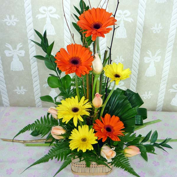 Mixed Gerbera &amp; Roses Table Arrangement