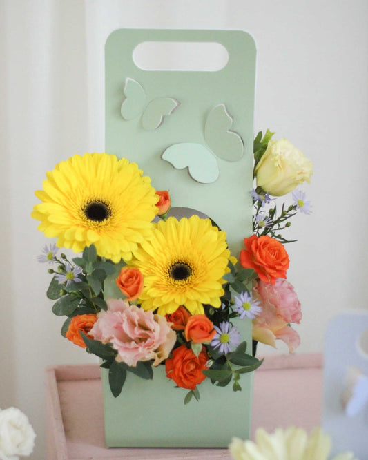 Dempsey Daisy Yellow Box