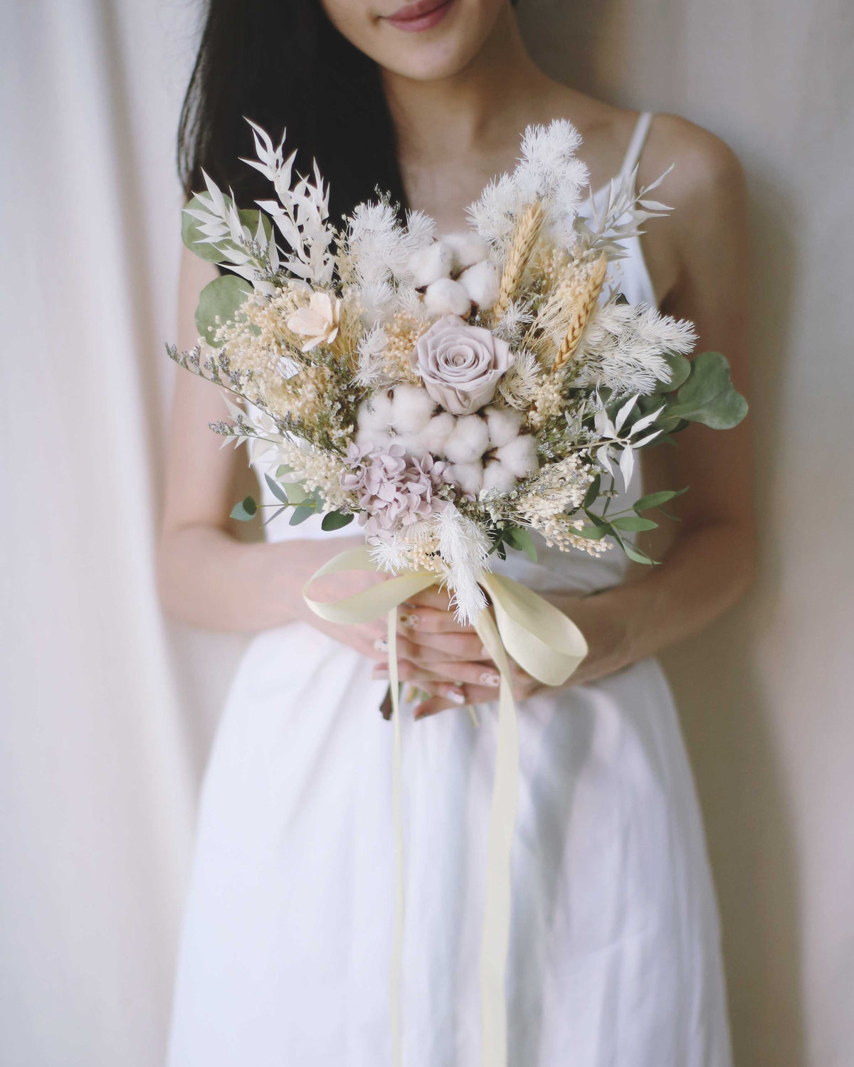 Breezy Bayfront Frontal Bridal Bouquet (Khaki)